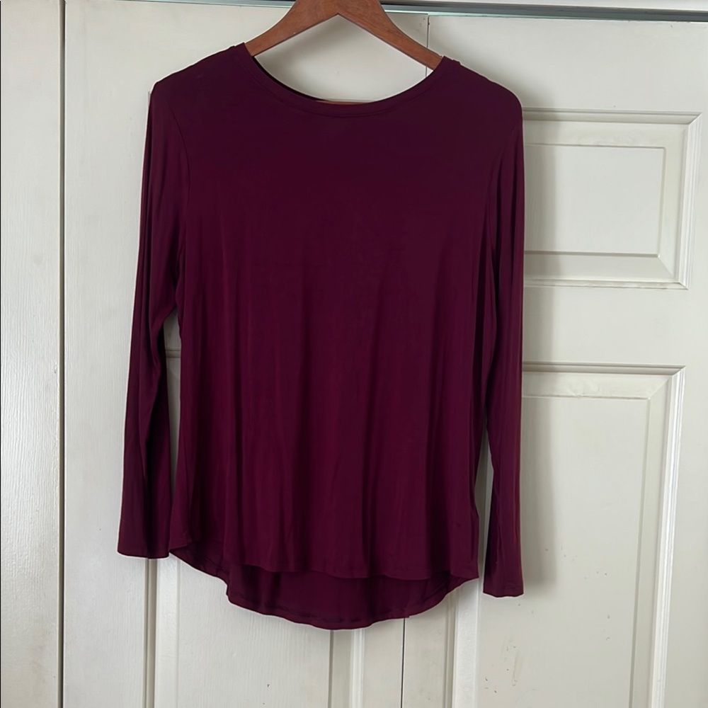 Old Navy Women's Long Sleeve Tee Wine Soft and Clingy Comfort Alone or Layered
